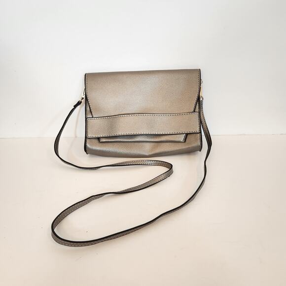SUMMER & ROSE Celine Gold Silver Metallic Convertible Envelope Bag FLAWED - Picture 1 of 11